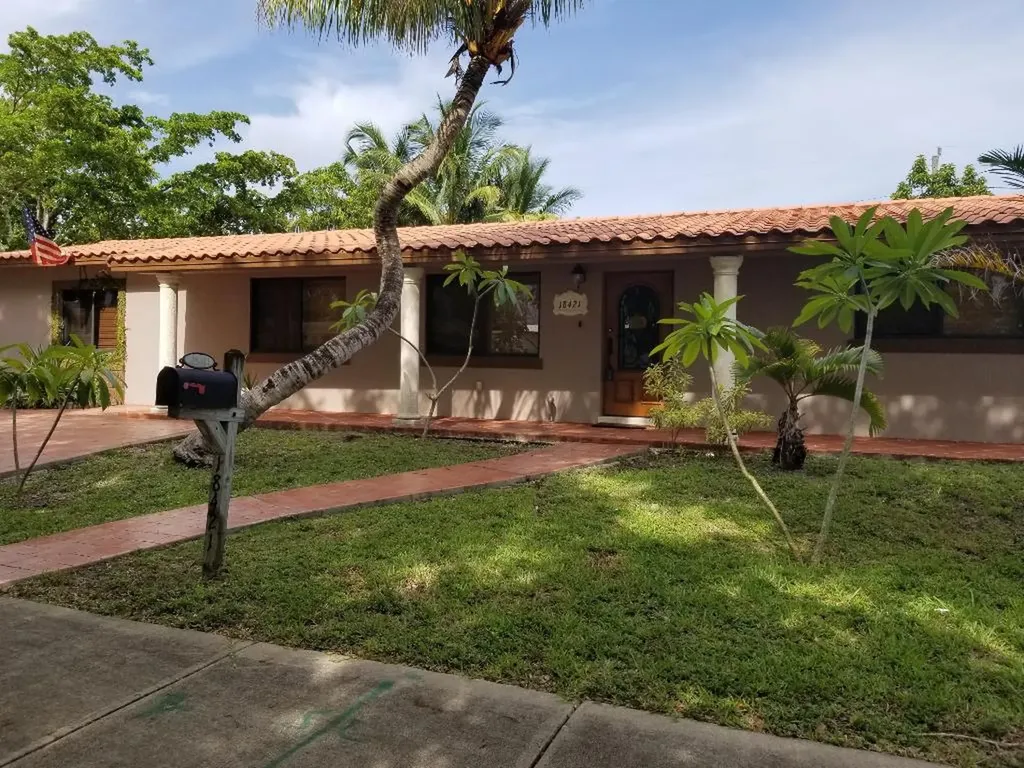 18421 NW 82nd Avenue Hialeah FL 33015