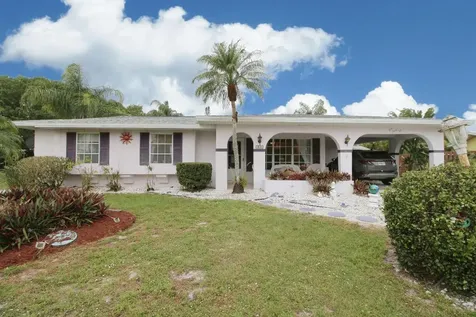 162 NE Hemet Street Port St Lucie FL 34983