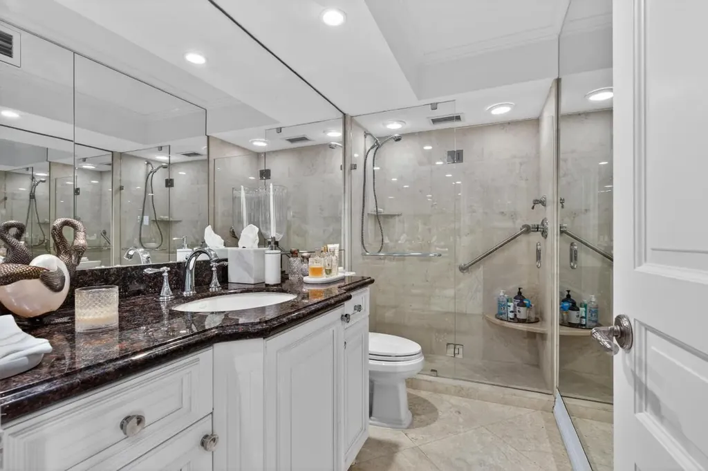 434 Chilean Avenue Palm Beach FL 33480