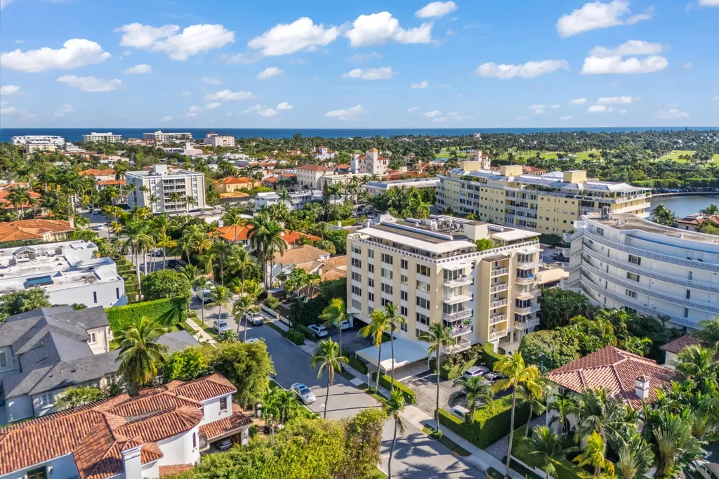 434 Chilean Avenue Palm Beach FL 33480