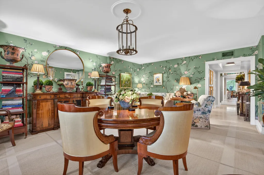 434 Chilean Avenue Palm Beach FL 33480