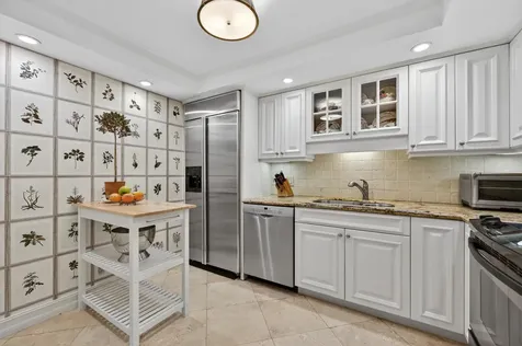 434 Chilean Avenue Palm Beach FL 33480