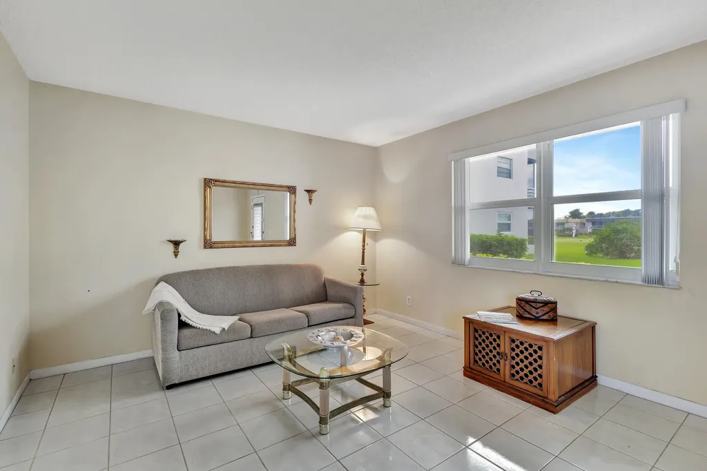 161 Normandy Delray Beach FL 33484