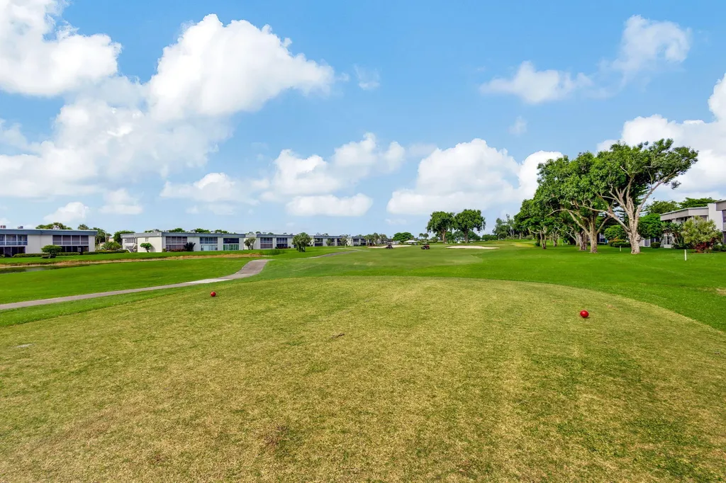 161 Normandy Delray Beach FL 33484