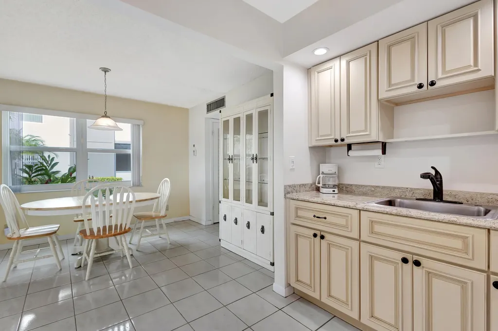 161 Normandy Delray Beach FL 33484
