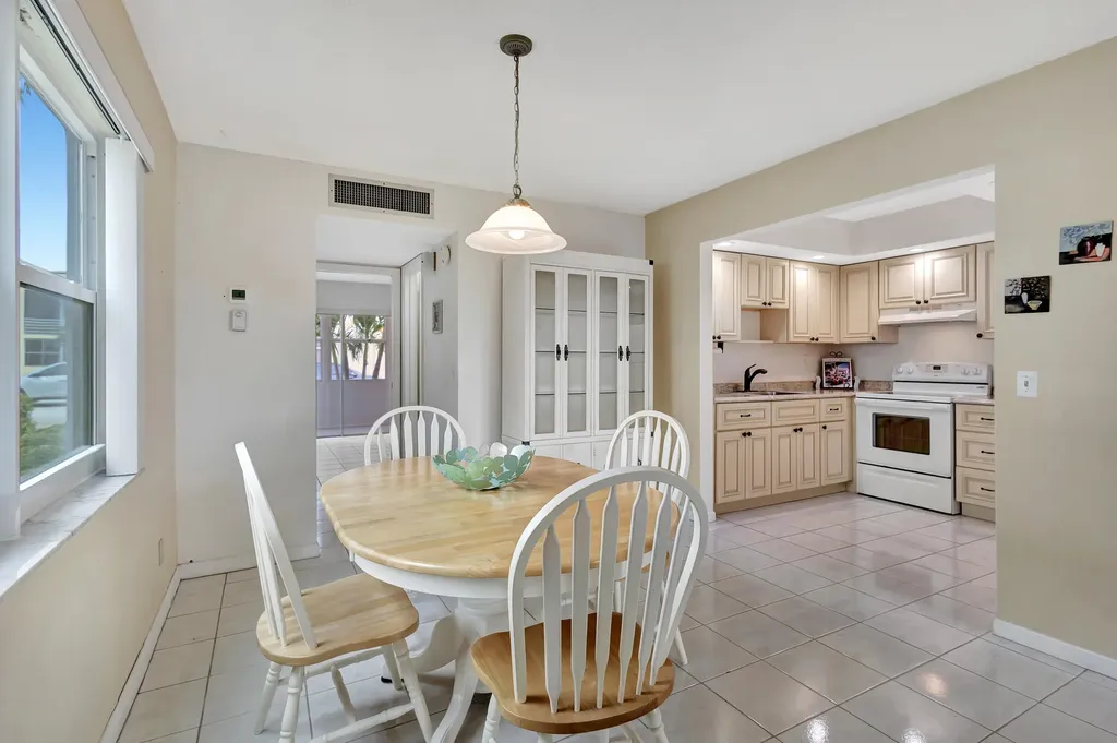 161 Normandy Delray Beach FL 33484
