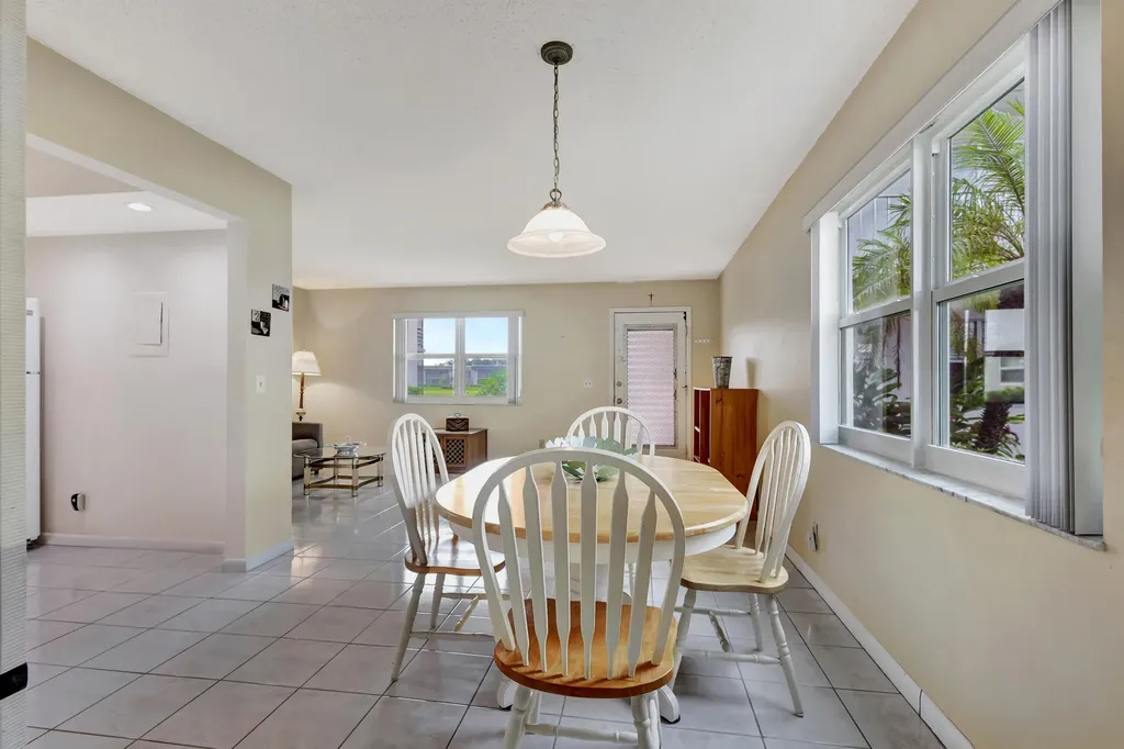 161 Normandy Delray Beach FL 33484