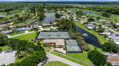 12926 Briarlake Drive Palm Beach Gardens FL 33418