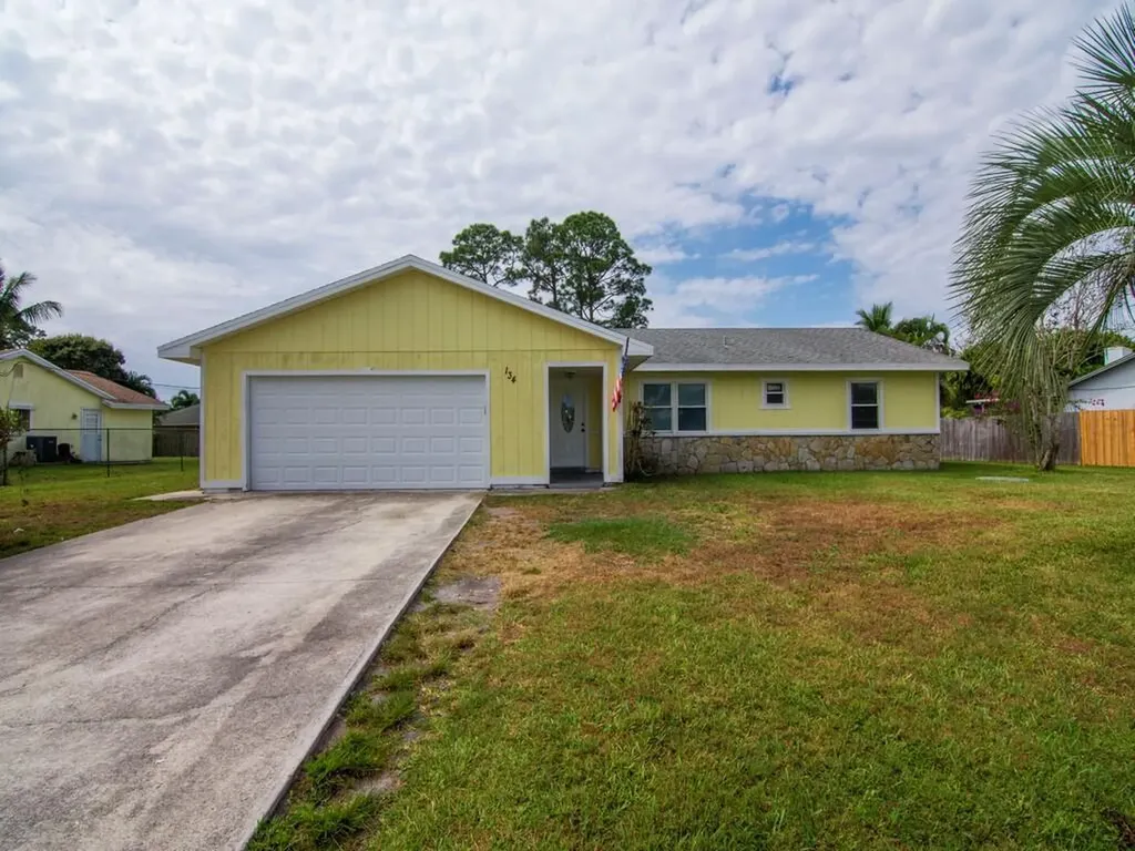 134 SE Whitmore Drive Port St Lucie FL 34984
