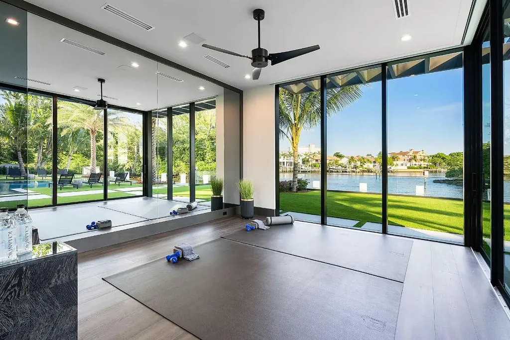 372 E Alexander Palm Road Boca Raton FL 33432