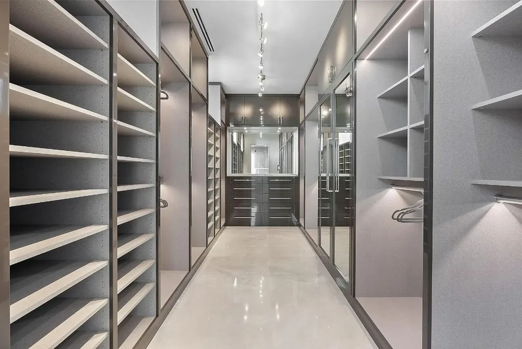 372 E Alexander Palm Road Boca Raton FL 33432