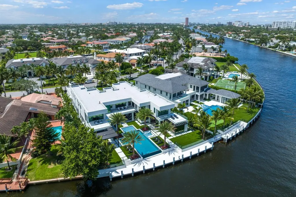 372 E Alexander Palm Road Boca Raton FL 33432