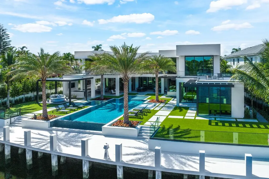 372 E Alexander Palm Road Boca Raton FL 33432