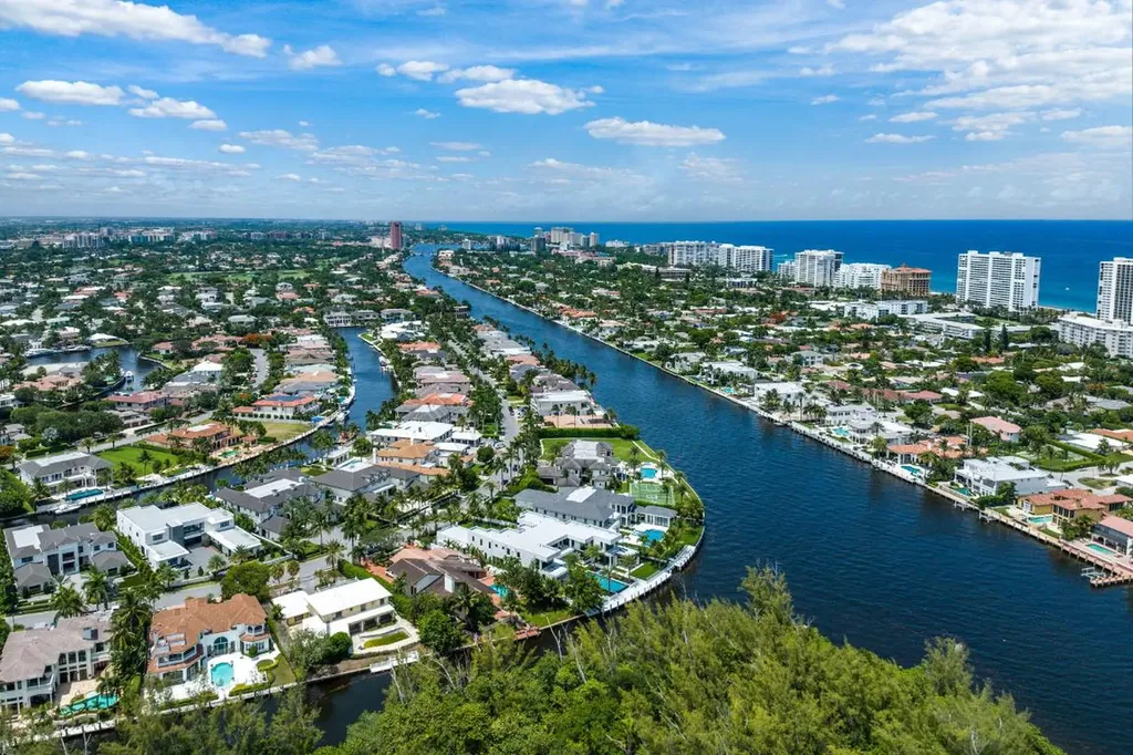 372 E Alexander Palm Road Boca Raton FL 33432