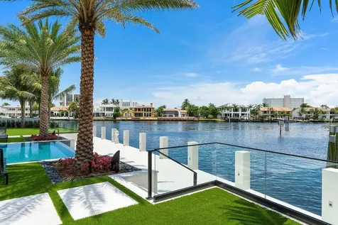 372 E Alexander Palm Road Boca Raton FL 33432