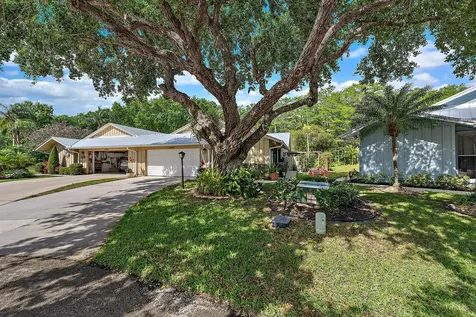 13182 SE Crooked Stick Lane Hobe Sound FL 33455
