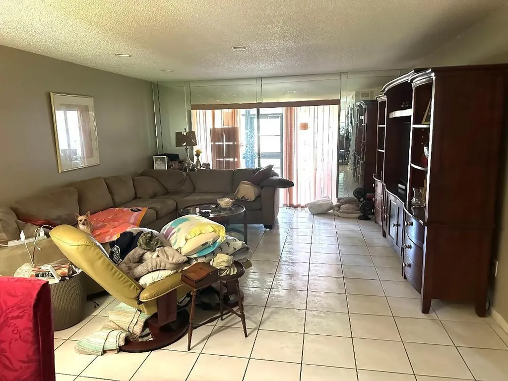 21848 Arriba Real Boca Raton FL 33433
