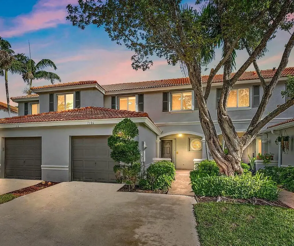 7106 Hawks Nest Terrace Riviera Beach FL 33407