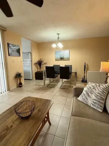 353 S Us Highway 1 Jupiter FL 33477