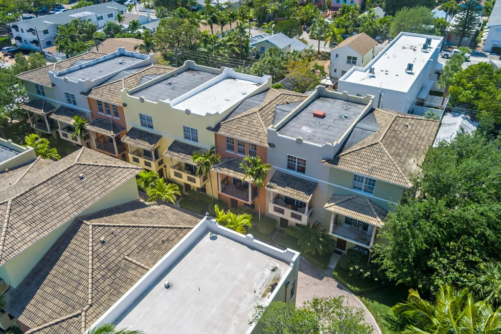 219 N L Street Lake Worth Beach FL 33460