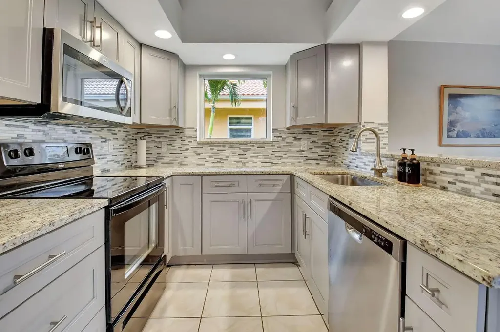 11161 Sangria Court Boca Raton FL 33498