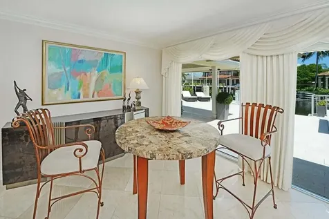 885 NE Mulberry Drive Boca Raton FL 33487