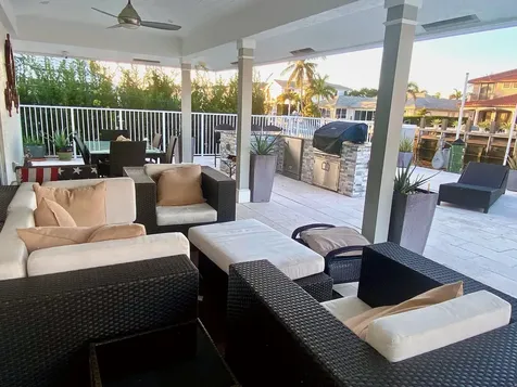 885 NE Mulberry Drive Boca Raton FL 33487