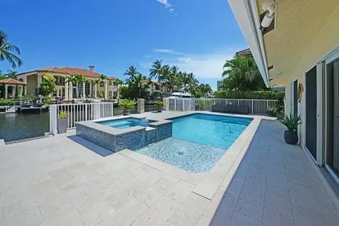 885 NE Mulberry Drive Boca Raton FL 33487