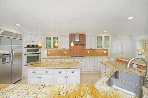 885 NE Mulberry Drive Boca Raton FL 33487