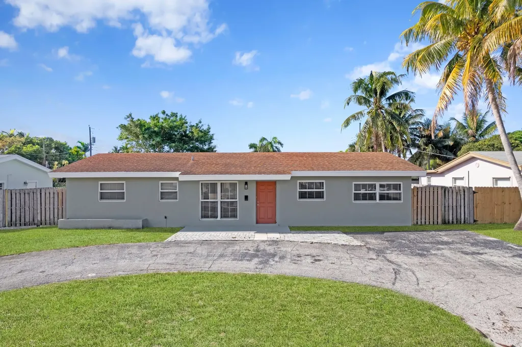 466 NE 38th Street Boca Raton FL 33431