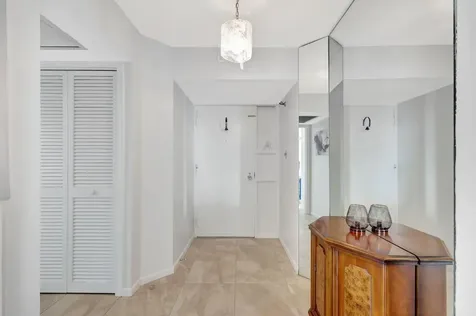5380 N Ocean Drive Singer Island FL 33404