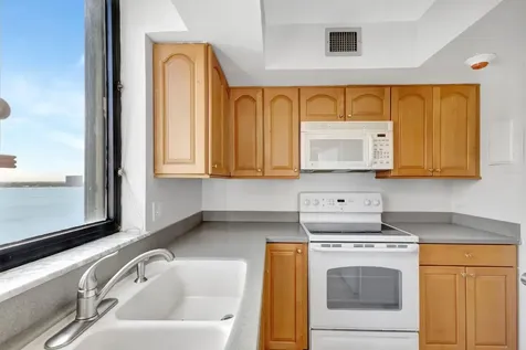 5380 N Ocean Drive Singer Island FL 33404
