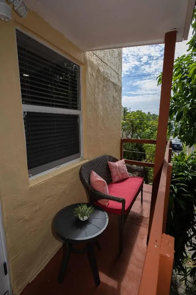 420 Avenida Alegre West Palm Beach FL 33405