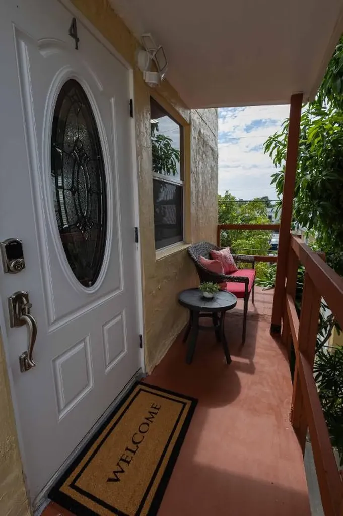 420 Avenida Alegre West Palm Beach FL 33405