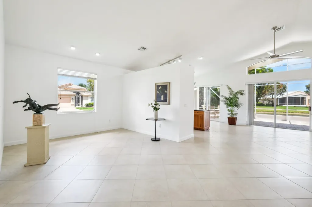 6377 N Westchester Club Drive N Boynton Beach FL 33437