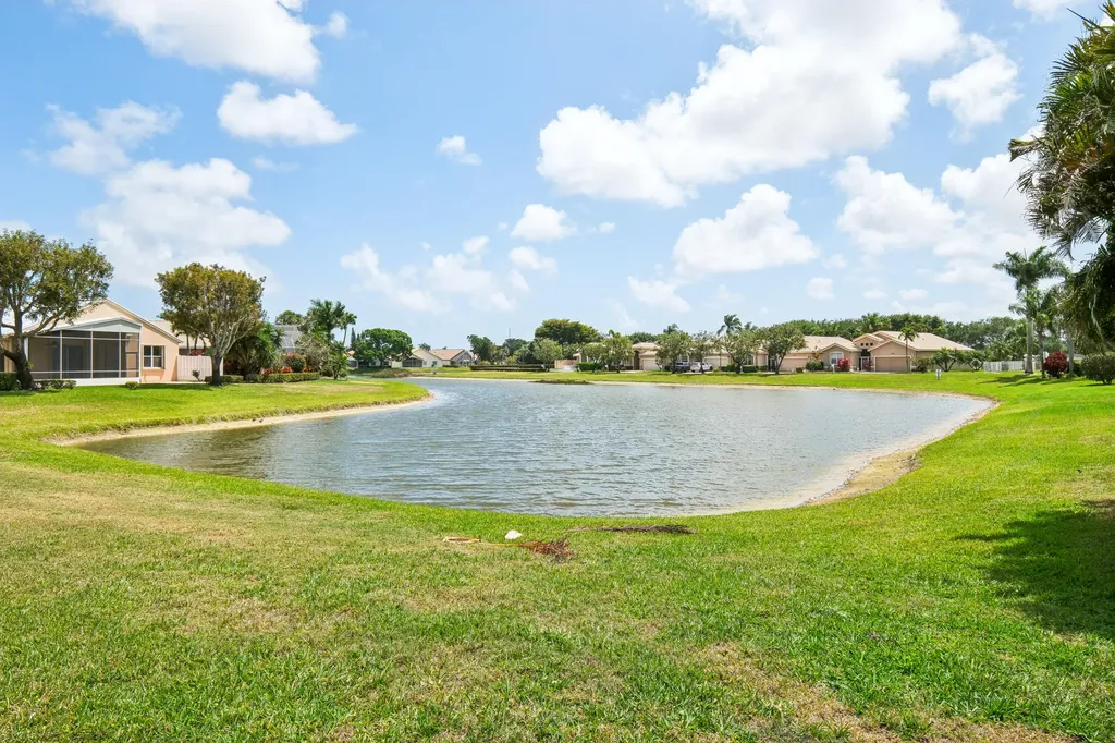 6377 N Westchester Club Drive N Boynton Beach FL 33437