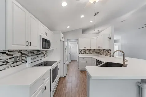 8045 SE Morningwood Place Hobe Sound FL 33455