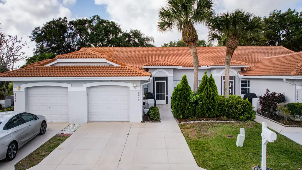 8040 Summer Shores Drive Delray Beach FL 33446