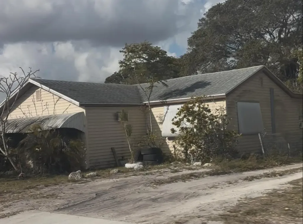 3837 Gulfstream Road Palm Springs FL 33461