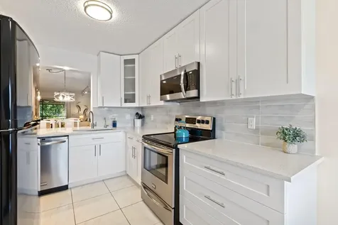 5380 Cedar Lake Drive Boynton Beach FL 33437