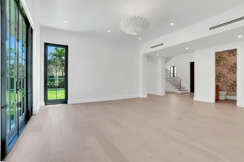 3408 Washington Road West Palm Beach FL 33405