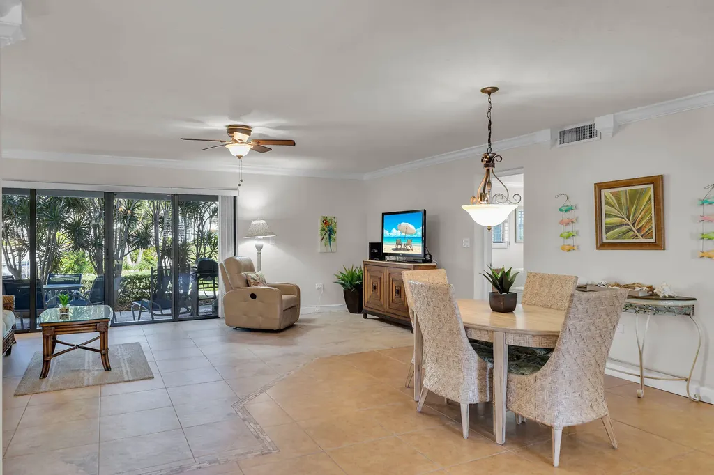 601 W Ocean Drive Key Colony Beach FL