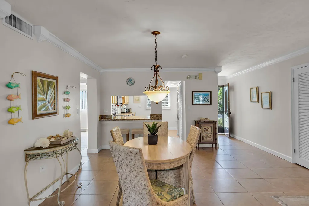 601 W Ocean Drive Key Colony Beach FL