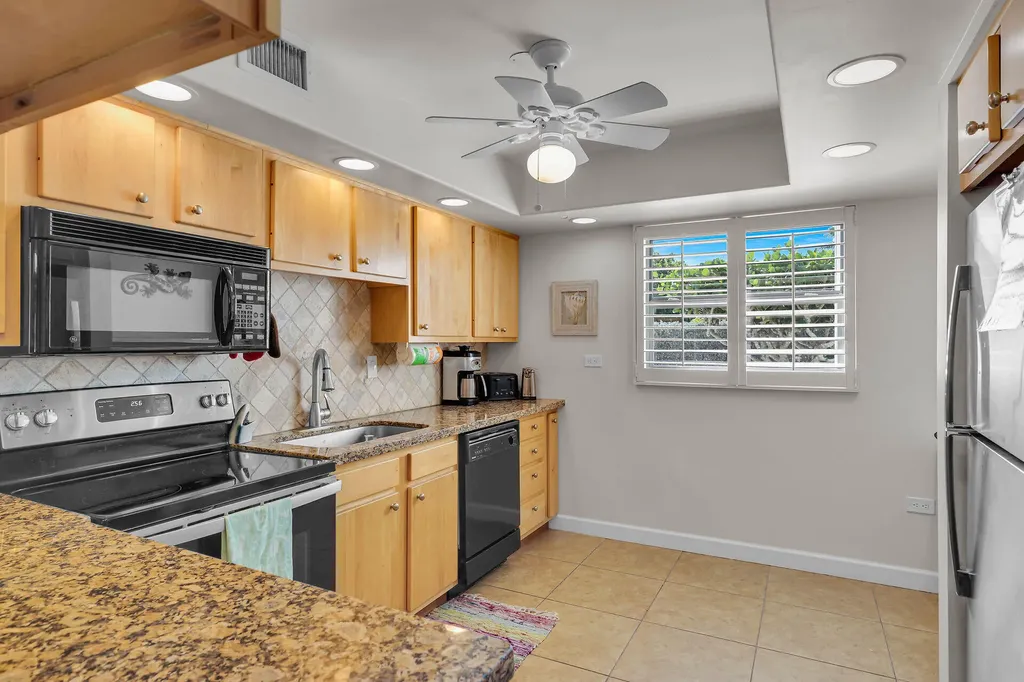 601 W Ocean Drive Key Colony Beach FL
