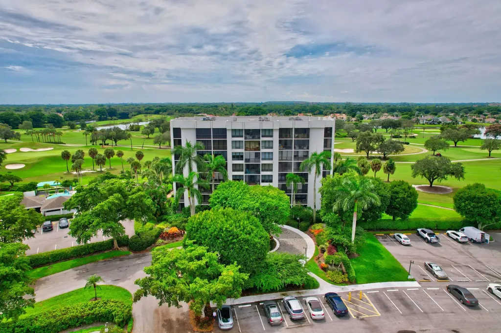 6805 Willow Wood Drive Boca Raton FL 33434