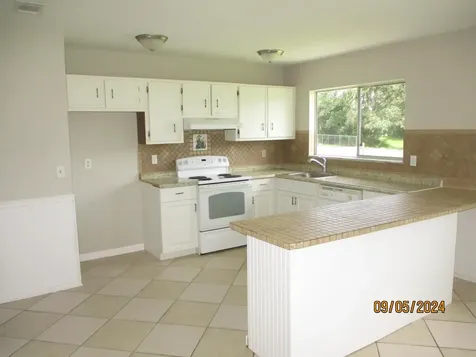 2931 SW Birtle Court Port St Lucie FL 34953