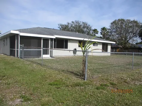 2931 SW Birtle Court Port St Lucie FL 34953