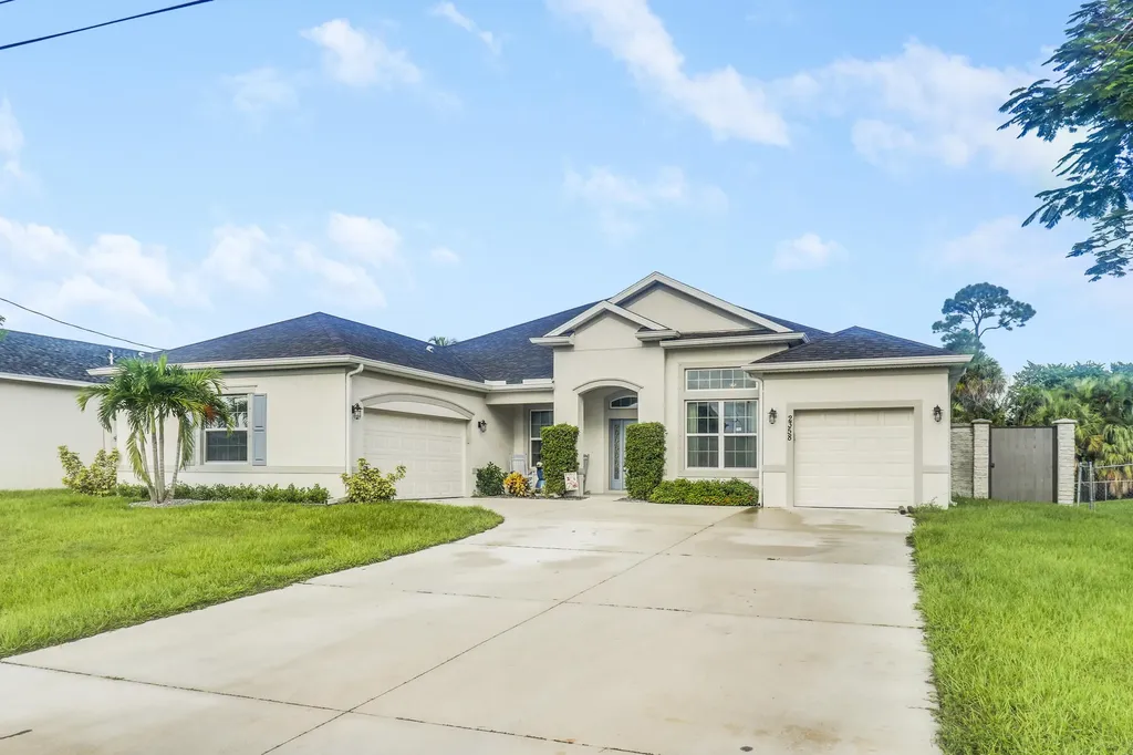 2358 SW Blaine Terrace Port St Lucie FL 34953