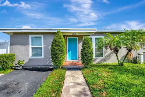 352 Winged Foot Road Palm Springs FL 33461
