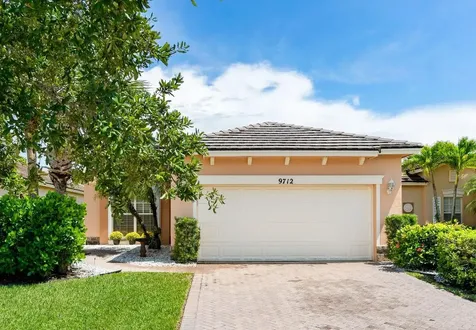 9712 SW Glenbrook Drive Port St Lucie FL 34987